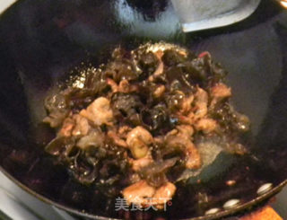木耳肉片的做法步骤：5
