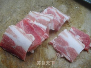 青椒煎肉片的做法步骤：2