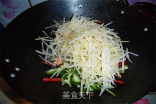 酸辣土豆丝的做法步骤：4