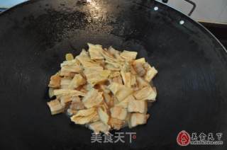 酱烩腩肉腐竹的做法步骤：3