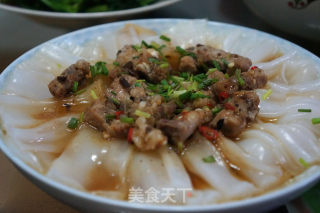 鼓汁排骨蒸河粉的做法步骤：5
