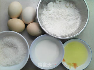 柔软细腻-原味戚风蛋糕的做法步骤：1