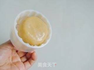 最爱的广式月饼---【蛋黄莲蓉月饼】的做法步骤：15