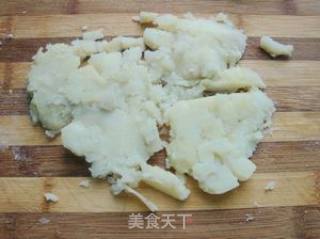 云南经典菜——老奶洋芋的做法步骤：3