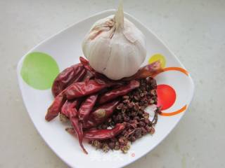 木垒羊肉焖饼——新疆味道的做法步骤：1