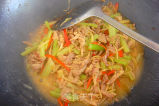 子姜炒肉丝的做法步骤：10
