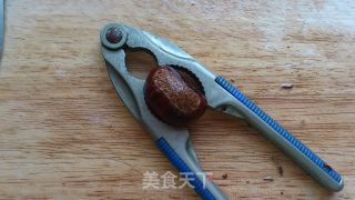 糖炒板栗的做法步骤：5