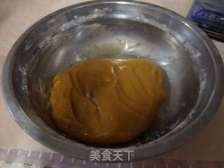 广式栗蓉、紫薯月饼的做法步骤：2