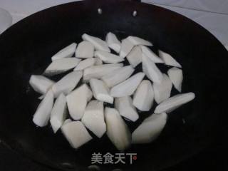 海米烧茭白的做法步骤：1
