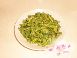 干煸豆角的做法步骤：4