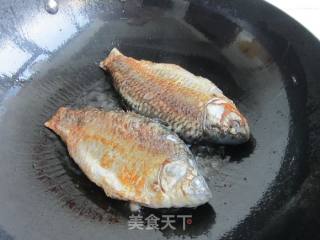 粉皮鲫鱼汤的做法步骤：6