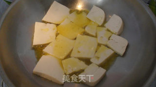 酱汁香煎豆腐的做法步骤：4