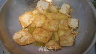 酱汁香煎豆腐的做法步骤：5