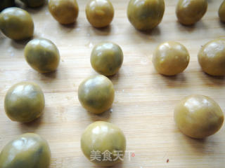 十五的月亮天天圆---广式月饼的做法步骤：13