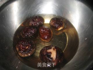 香菇蒸肉饼的做法步骤：1