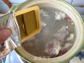 咖喱牛肉面的做法步骤：4