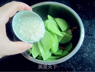 翡翠萝卜的做法步骤：9