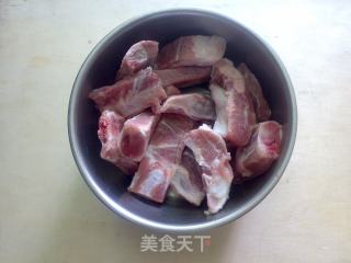 梅子排骨的做法步骤：1