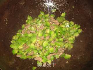 苦瓜牛肉粒的做法步骤：6