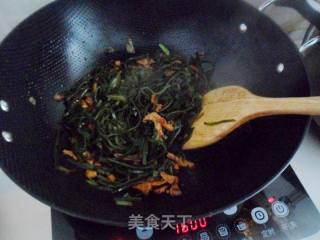 青椒海带丝炒肉的做法步骤：6