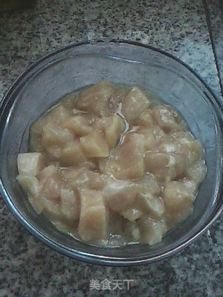 茄汁鸡丁的做法步骤：1