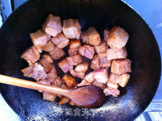 红烧五花肉胡萝卜的做法步骤：4
