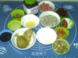 冬蓉五仁月饼的做法步骤：1