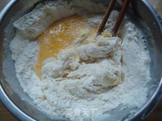 蔓越莓夹心小餐包的做法步骤：2