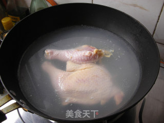 鸡丝面的做法步骤：1