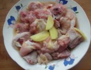 栗子鸡腿肉的做法步骤：4