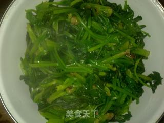 蒜香菠菜的做法步骤：3