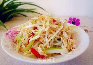 清爽小凉菜——豆皮拌香芹的做法步骤：8