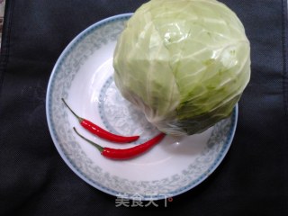 家常手撕包菜的做法步骤：1