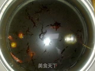 香辣鸭脖的做法步骤：1