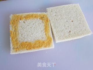 营养早餐の【囧囧沙拉面包】的做法步骤：7