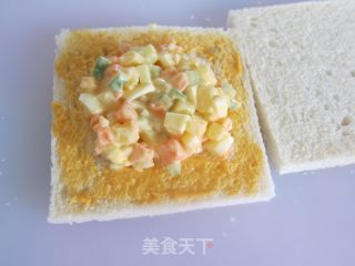 营养早餐の【囧囧沙拉面包】的做法步骤：8