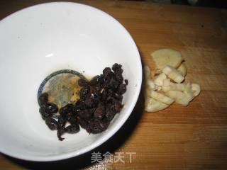 豆豉肉片烧冬瓜的做法步骤：2