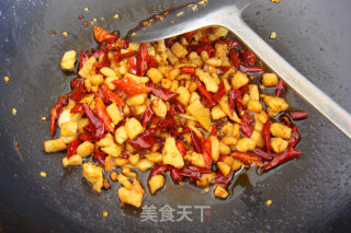 辣子鸡丁---家庭版的做法步骤：10