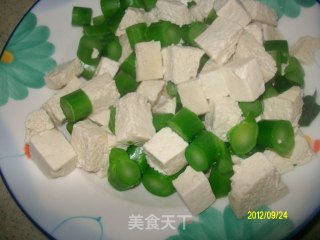 ✿鸡丁豆腐✿的做法步骤：7