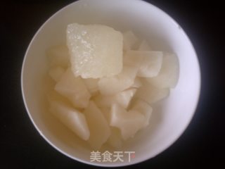 红枣银耳雪梨汤的做法步骤：6
