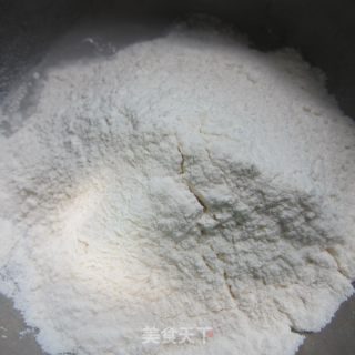 月牙包的做法步骤：1
