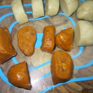 月牙包的做法步骤：5