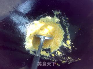 金沙虾球的做法步骤：6