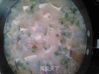 逛鱼豆腐汤的做法步骤：7
