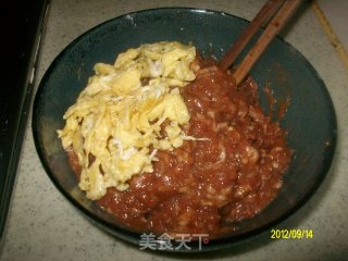 ✿鲜香肉包✿的做法步骤：2