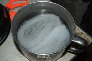 石锅海鲜粉丝的做法步骤：2
