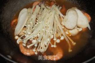 石锅海鲜粉丝的做法步骤：6