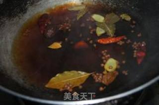 老干妈卤炒大肠的做法步骤：4