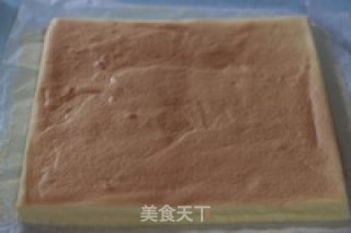 黄桃蛋糕卷的做法步骤：8