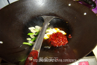 麻婆豆腐的做法步骤：3